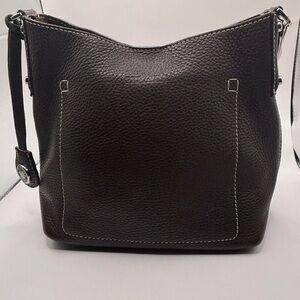 Dooney and Bourke Elegant Black Leather Shoulder Bag
